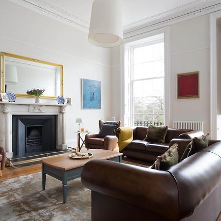 Magnificent Georgian 3-Bedroom Apartment In New Town Edimburgo Esterno foto