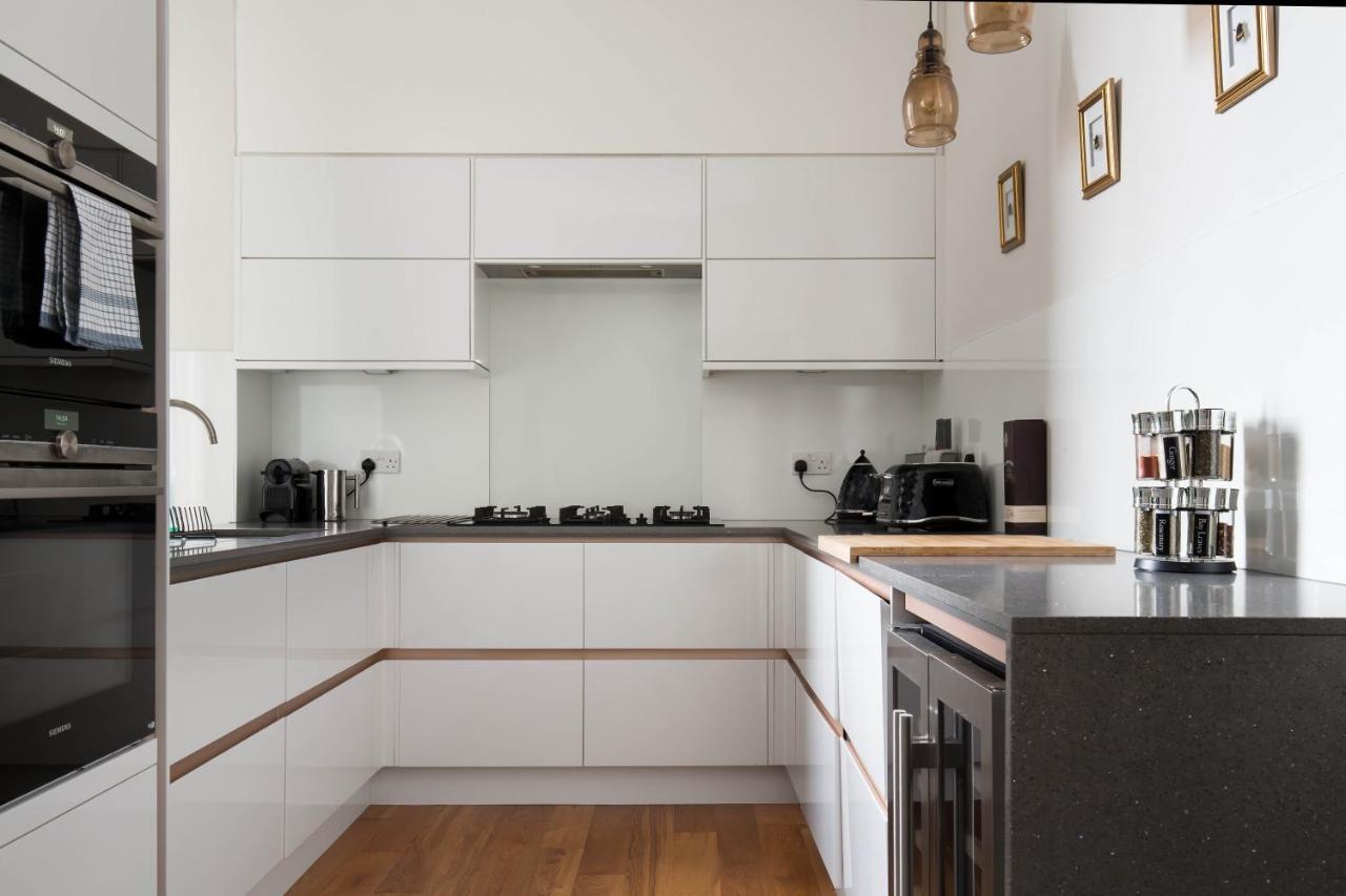 Magnificent Georgian 3-Bedroom Apartment In New Town Edimburgo Esterno foto