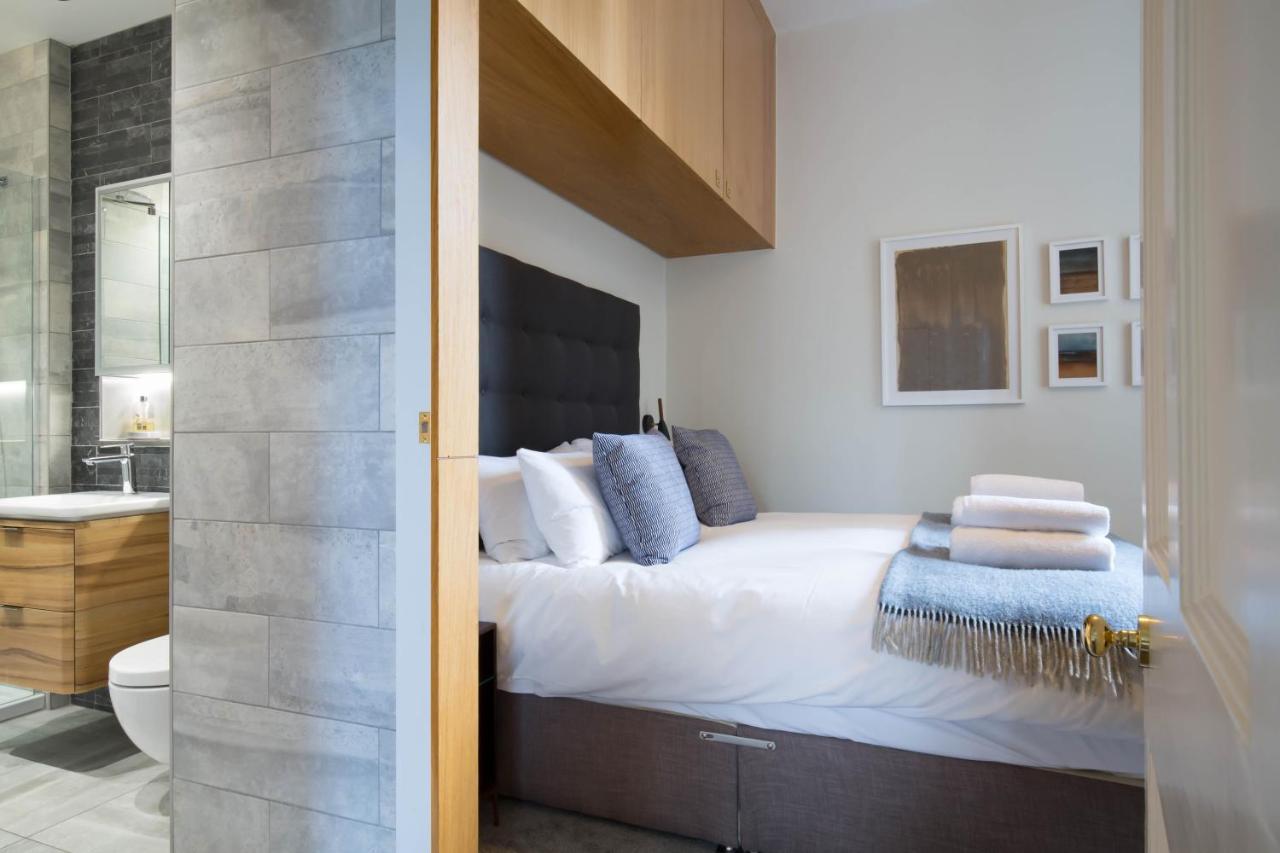 Magnificent Georgian 3-Bedroom Apartment In New Town Edimburgo Esterno foto
